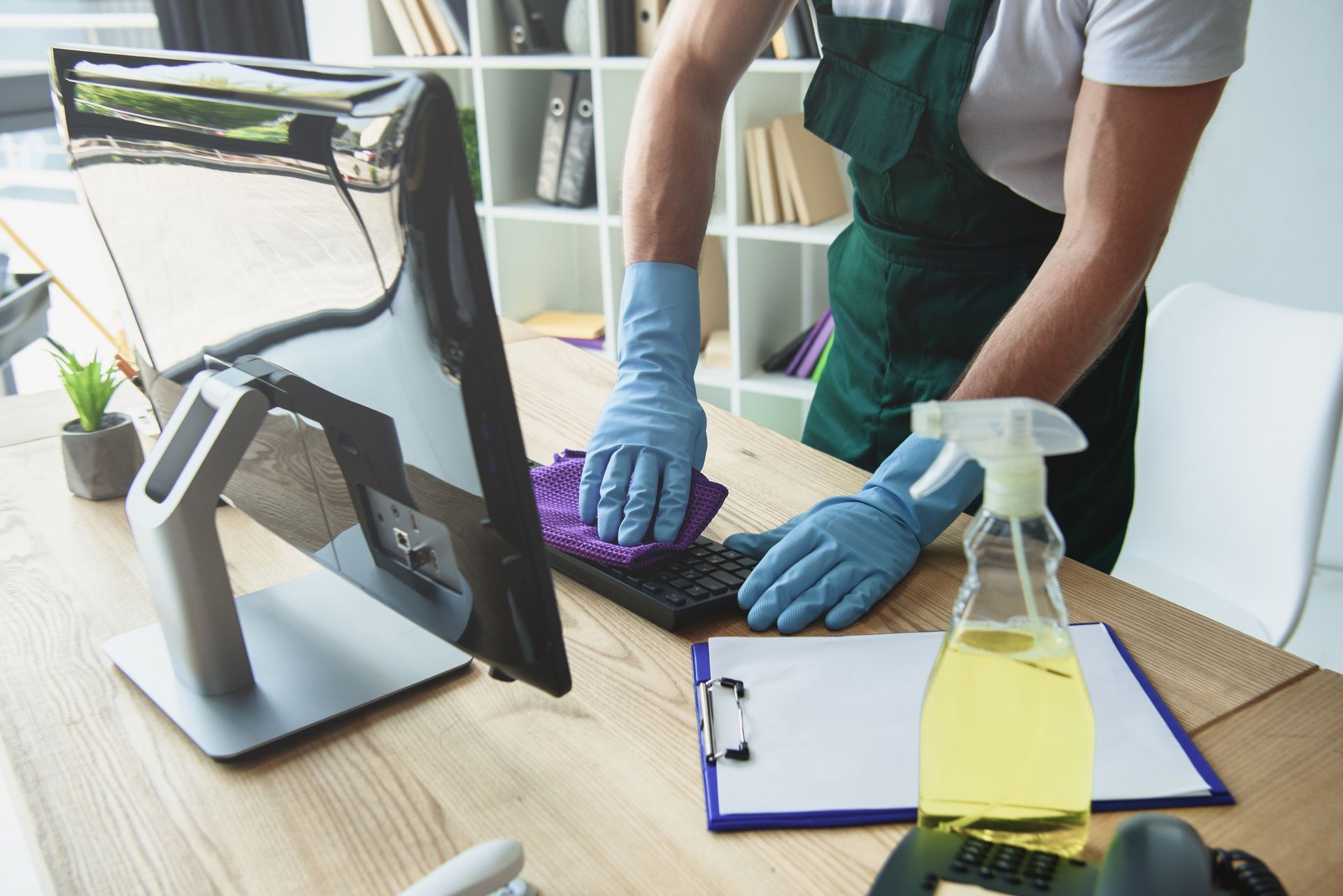 svc1 commercial cleaning sld1